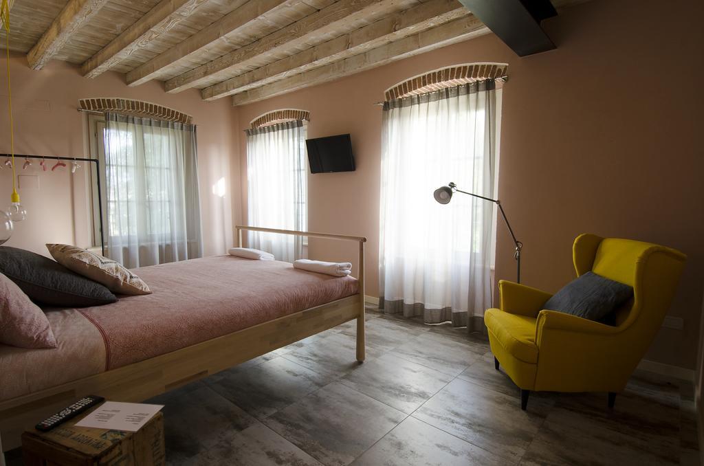 Bed and Breakfast La Piana Monzambano Exterior foto