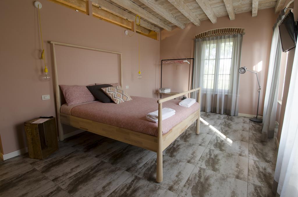 Bed and Breakfast La Piana Monzambano Exterior foto